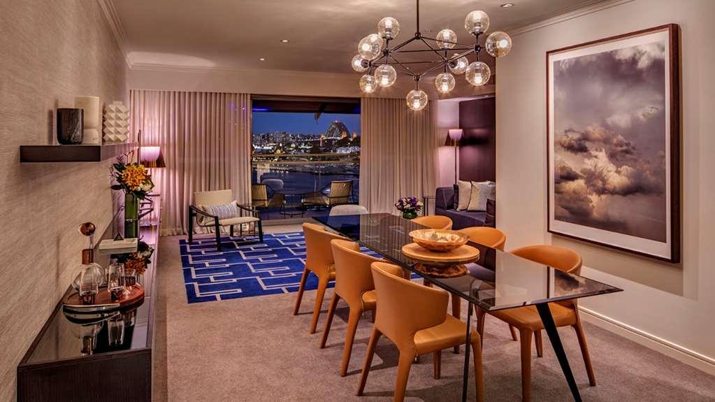 The Star Grand Hotel And Residences Sydney Rum bild A dining room