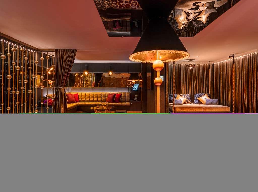 The Star Grand Hotel And Residences Sydney Rum bild The interior of the restaurant