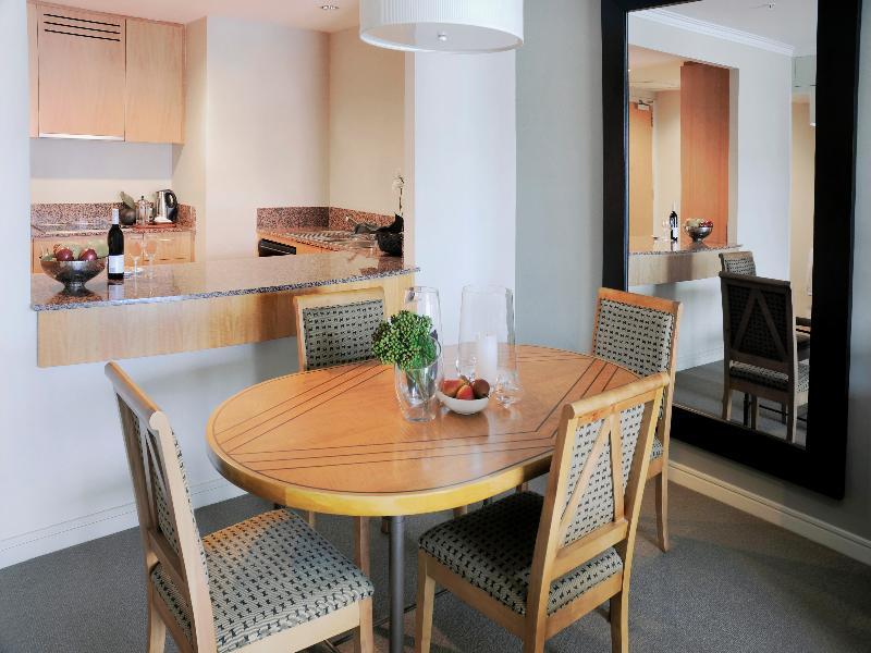 The Star Grand Hotel And Residences Sydney Exteriör bild A dining room